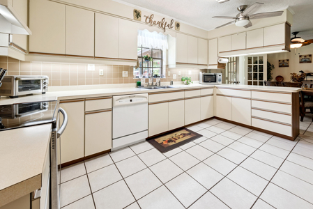 3 Bedroom Brick Home For Sale Chiefland, FL - image 24