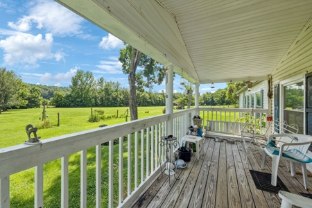 Country Home for Sale in Hickman County, Tennessee - image 6