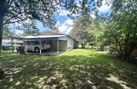Starter or Investment Home For Sale in Bogata TX - image 19