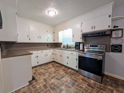 Ranch Style Home with Full Basement For Sale in Patrick County VA - image 27