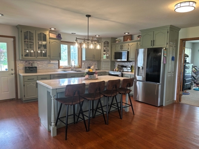 Spacious Country Living on 19+ Acres! - image 19