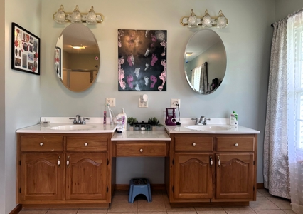 Spacious Country Living on 19+ Acres! - image 32