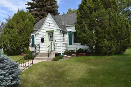 Conrad MT home for sale,  small town living, Hunting and fishing - image 2