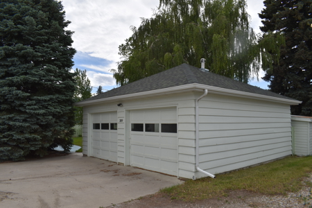 Conrad MT home for sale,  small town living, Hunting and fishing - image 7
