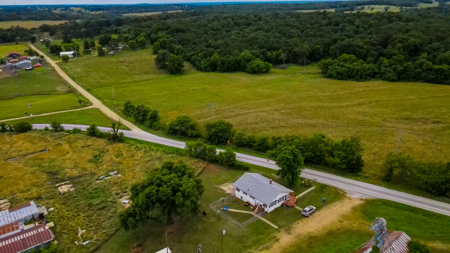 Country Home For Sale Edwards, Mo - image 30