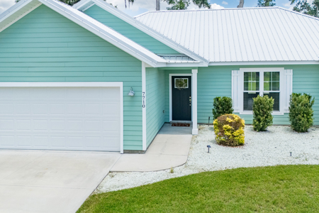 Charming Home For Sale in Fanning Springs, FL - image 5