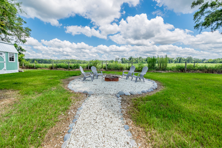 Charming Home For Sale in Fanning Springs, FL - image 15