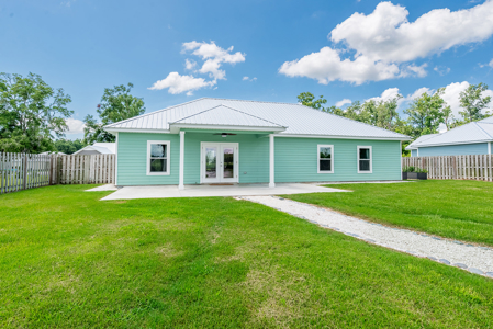 Charming Home For Sale in Fanning Springs, FL - image 8