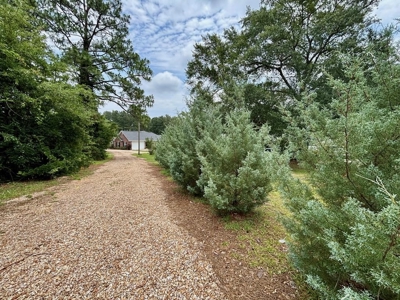 Charming Brick Home Scenic Pond Views for Sale McComb MS - image 34