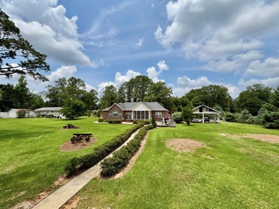 Charming Brick Home Scenic Pond Views for Sale McComb MS - image 23