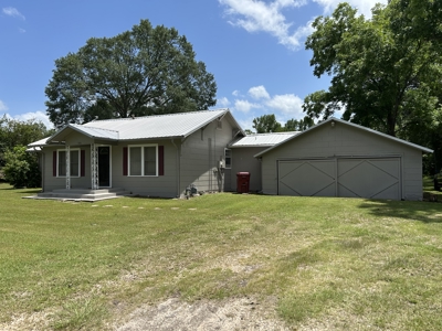 Home on 12 Beautiful Acres in Bogata TX, Red River Co, TX - image 1