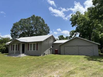 Home on 12 Beautiful Acres in Bogata TX, Red River Co, TX - image 2