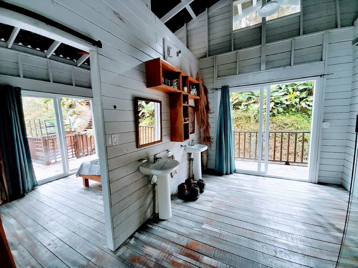 Off-Grid Eco Home, Built 2022 — Plastic Bottle Village, Isla Colón - 20