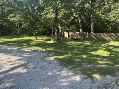 So. Grand Lake Cabin, NE OK, 2 b, 1 ba, 1 acre, Recently Updated - image 11