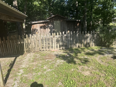 So. Grand Lake Cabin, NE OK, 2 b, 1 ba, 1 acre, Recently Updated - image 8