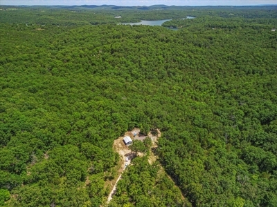 Ozarks Lake Property on 3 Acres Near Bull Shoals Lake - image 27