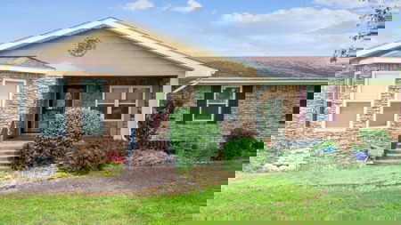 Pryor, Oklahoma Home For Sale on 1 acre - image 5
