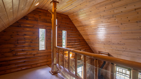Secluded Log Home Retreat with Stunning Views in the Ozarks - image 18