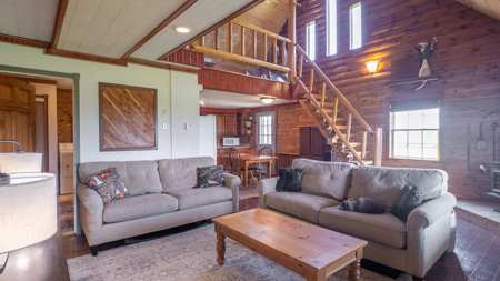 Secluded Log Home Retreat with Stunning Views in the Ozarks - image 12