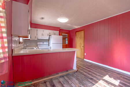 Online Only Absolute Auction - 3 Bed 2 Bath Brick Home Albany, Ky - image 13