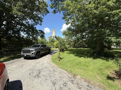 3-Bedroom Home Waiting for Your Personal Touch! - image 15