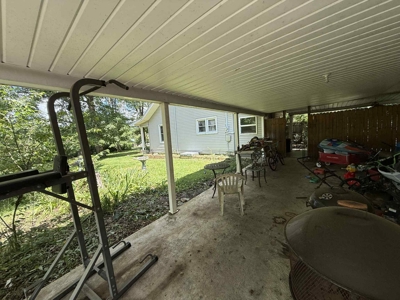 3-Bedroom Home Waiting for Your Personal Touch! - image 16