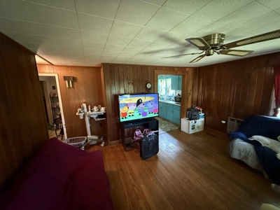 3-Bedroom Home Waiting for Your Personal Touch! - image 21