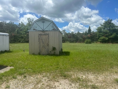 2 Acres Near Big Bear Lake with Pole Barn Johannesburg MI - image 12