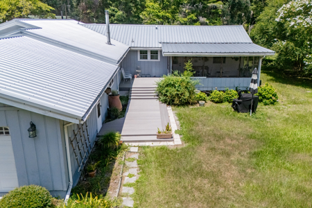 Cozy County Home for Sale in Branford, Florida - image 6