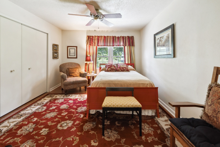 Cozy County Home for Sale in Branford, Florida - image 37