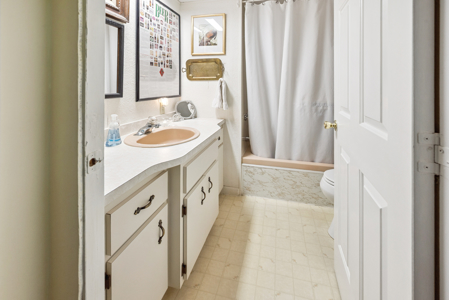 Cozy County Home for Sale in Branford, Florida - image 15