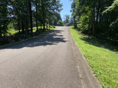 Lot To Build On In Gated Subdivision Near Fishing And Golfing - image 7