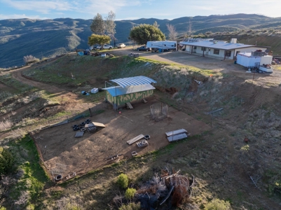 Vacaville, CA Mountaintop 160 Acre Off Grid 4 Bed /3 Bath Home - image 29