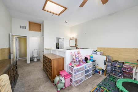 Vacaville, CA Mountaintop 160 Acre Off Grid 4 Bed /3 Bath Home - image 17