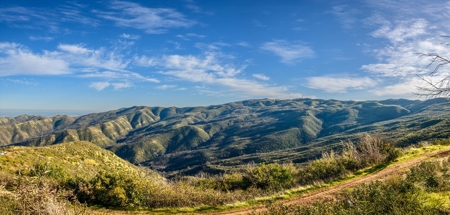 Vacaville, CA Mountaintop 160 Acre Off Grid 4 Bed /3 Bath Home - image 35