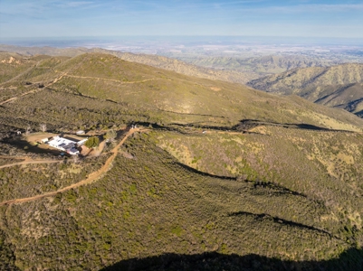 Vacaville, CA Mountaintop 160 Acre Off Grid 4 Bed /3 Bath Home - image 34