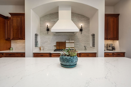 Luxury Desert Oasis in New Mexico - image 13
