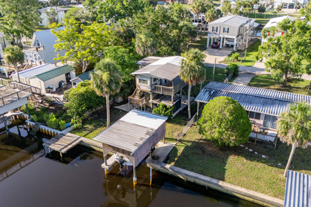 Canal Front Home For Sale in Suwannee, FL - image 28
