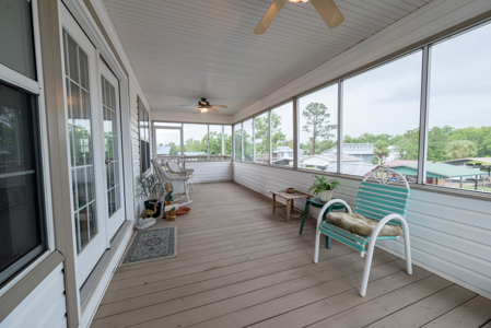 Canal Front Home For Sale in Suwannee, FL - image 5