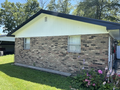Fully Renovated Home In Town - Garage - Large Yard - Liberty, Ky. - image 11