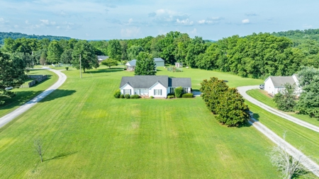 Country Home for Sale in Maury County, Tennessee - image 32