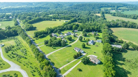Country Home for Sale in Maury County, Tennessee - image 39