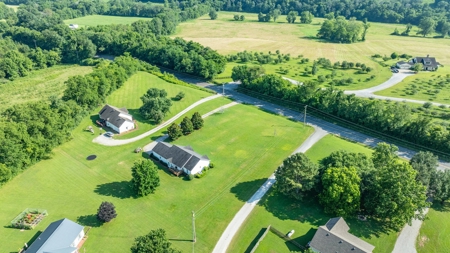 Country Home for Sale in Maury County, Tennessee - image 43