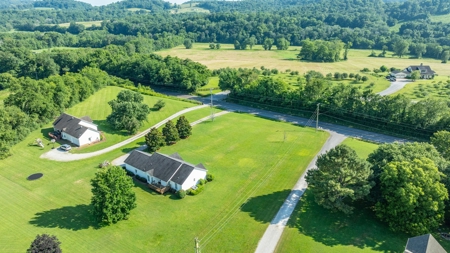 Country Home for Sale in Maury County, Tennessee - image 46