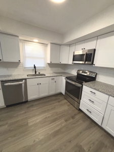 Updated Home for Sale in Chanute, KS - image 11