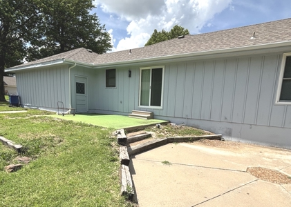 Updated Home for Sale in Chanute, KS - image 3