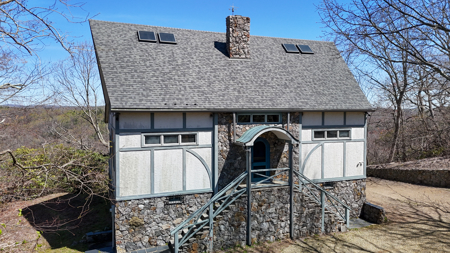 Contemporary Home with Panoramic Dan River and Reservoir Views - image 1