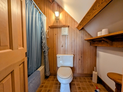 Contemporary Home with Panoramic Dan River and Reservoir Views - image 28