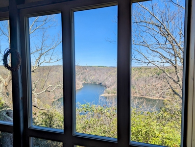 Contemporary Home with Panoramic Dan River and Reservoir Views - image 14