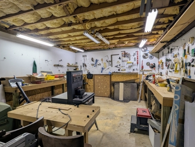 Contemporary Home with Panoramic Dan River and Reservoir Views - image 37